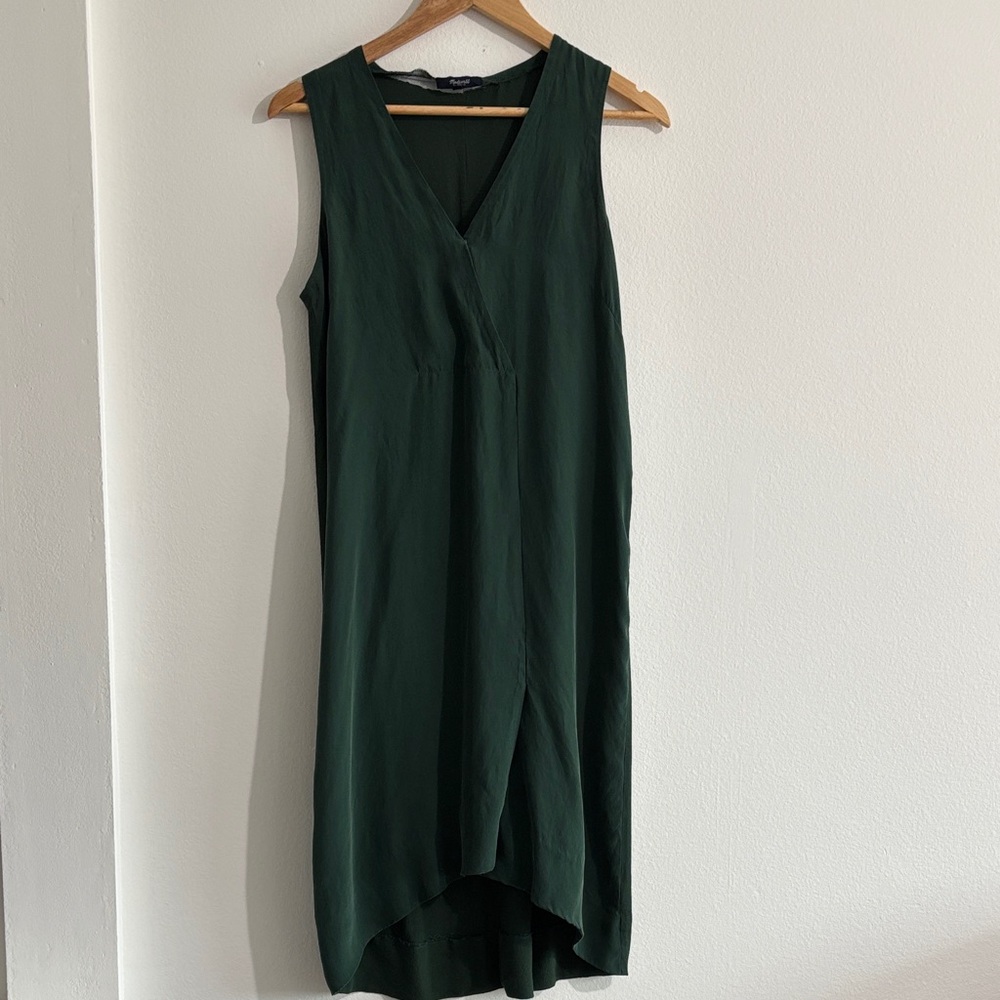 Madewell Forest Green High Low Dress asymmetrical, silk size 6 medium V-neck